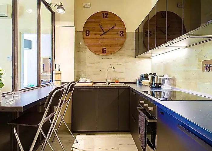 Sweethome Crispi Apartament